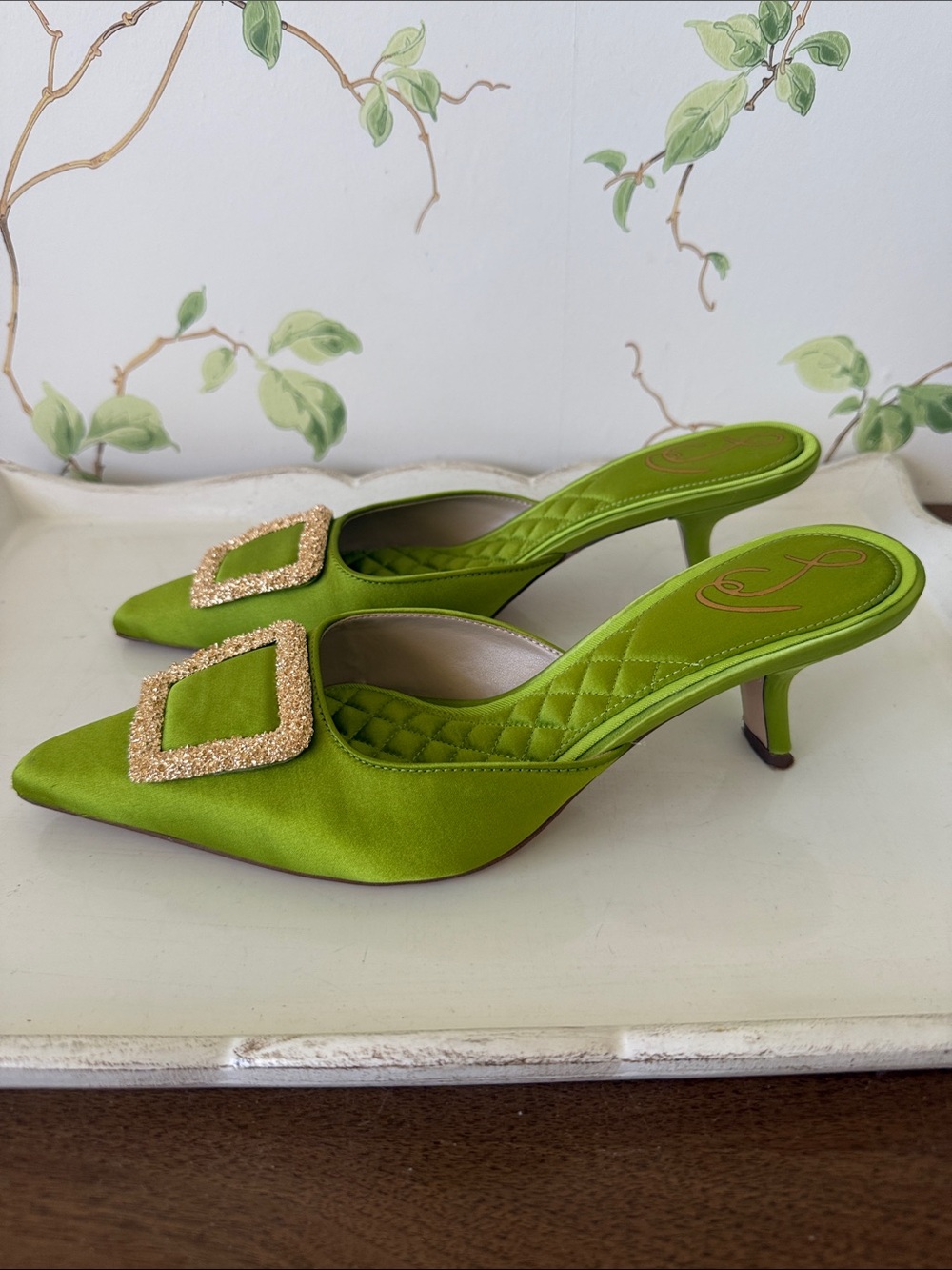 Sam Edelman Green Brit Kitten Satin Mules with Gold Buckle - Size 8.5 - Picture 4 of 14